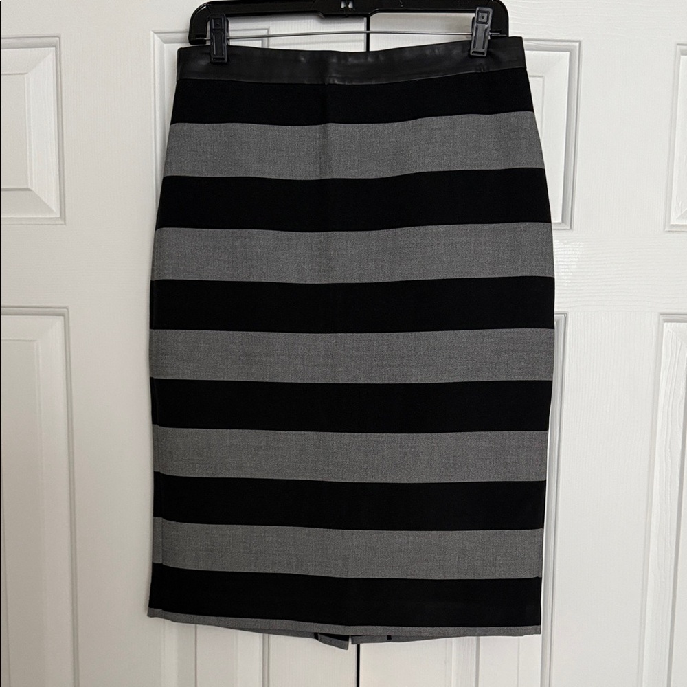 Banana Republic Black and Gray Striped Pencil Skirt